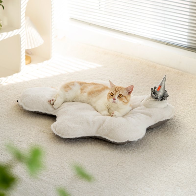 Wear-resistant Unique Ice-cream Cloud Shaped Mat Bed