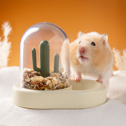 Cactus Shaped Rotation Controllable Hamster Feeder